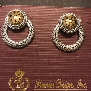 Premier Designs Silver & Gold Circle Earrings